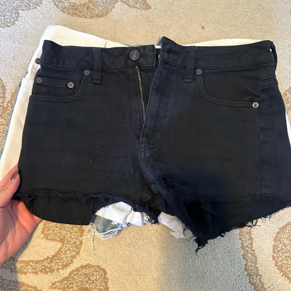 Aritzia shorts